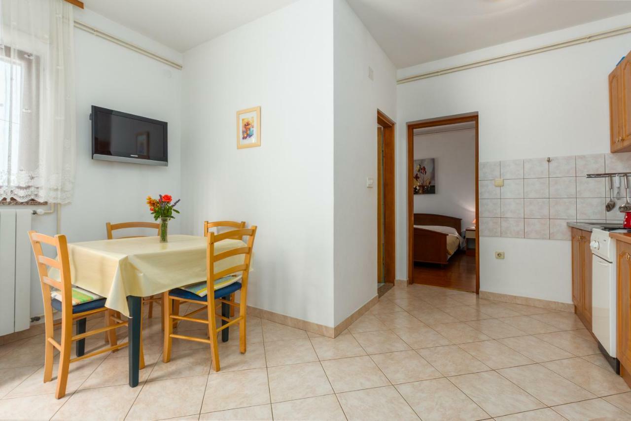 Apartment Softić Pula Zewnętrze zdjęcie